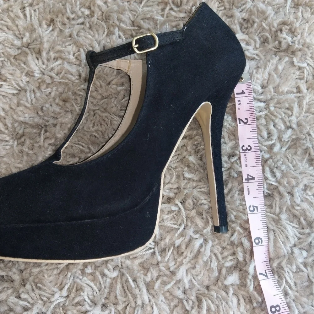 Charming Charlie‎ platform heels
